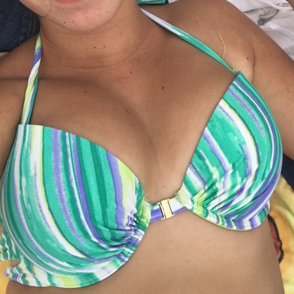 Front clip Bikini top